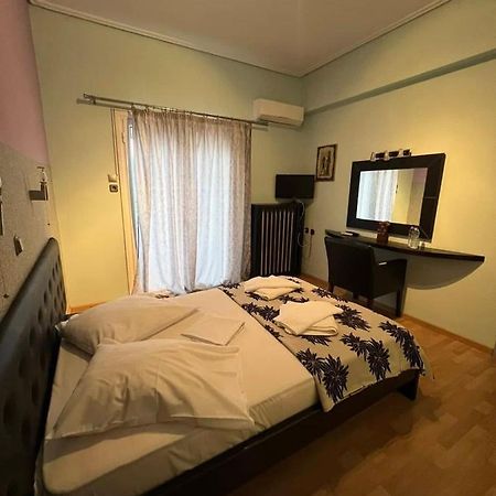 Hotel Korinthos Екстер'єр фото