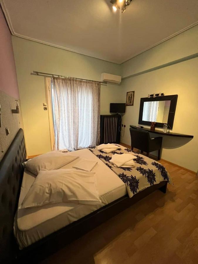Hotel Korinthos Екстер'єр фото