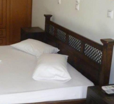 Hotel Korinthos Екстер'єр фото
